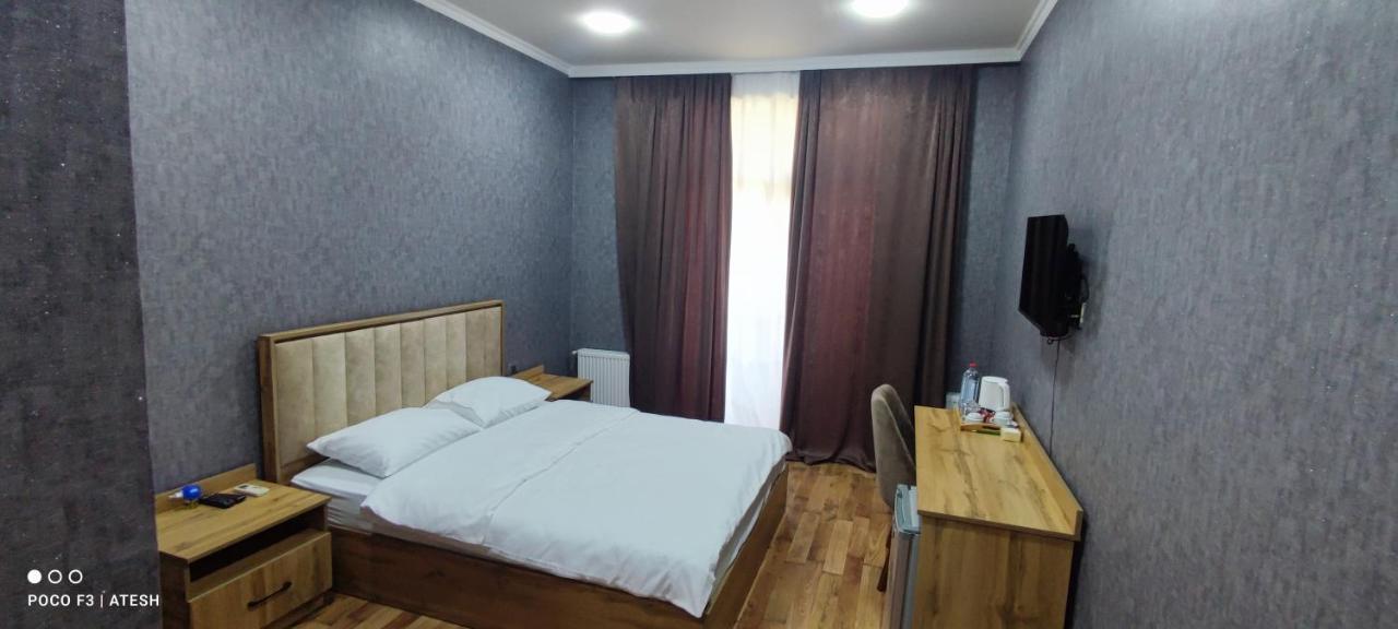 Very Well Hotel 4*